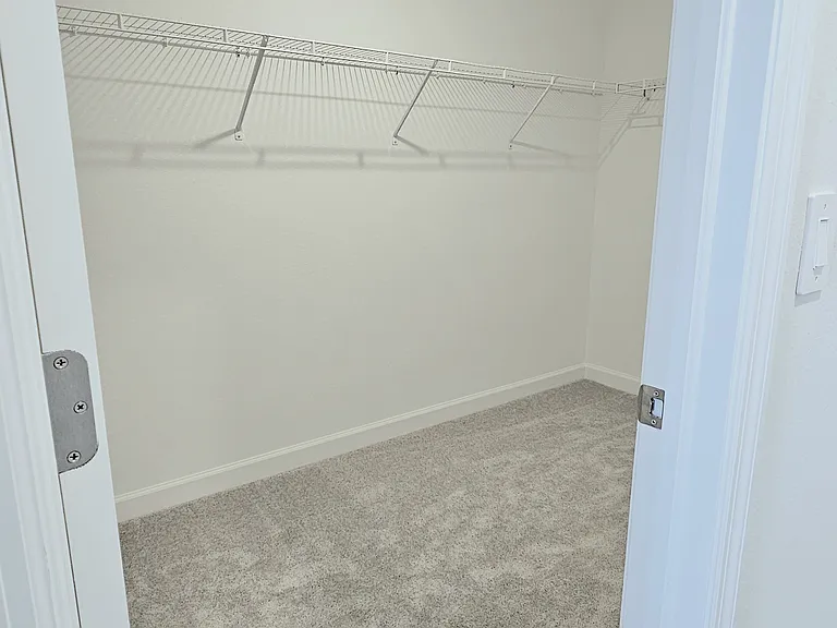 15198 Jadestone Dr — Photo 23