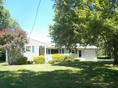 220 Lathrop St, South Hadley, MA, 01075