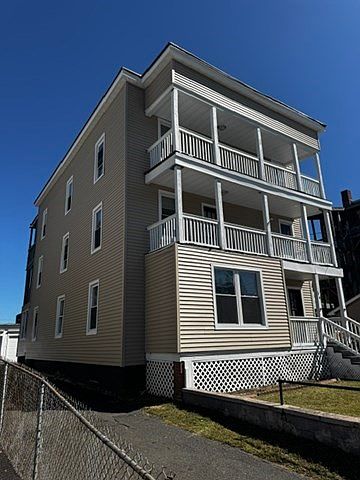 2nd image of 14 Ferry St