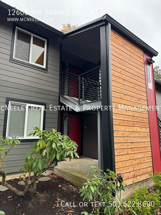 One bedroom condo with lake view in Cedar Mills — Photo 1