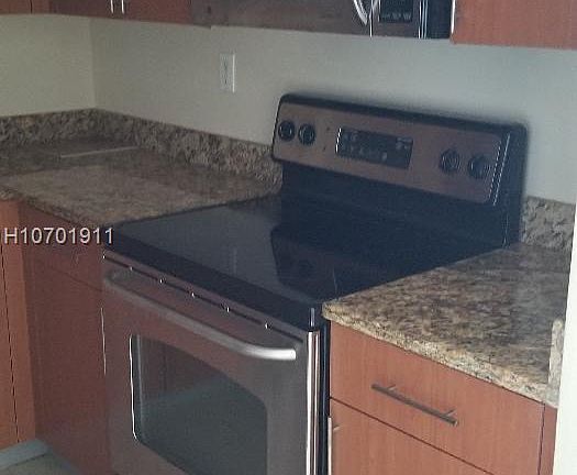 2nd image of 3300 NE 192nd St APT 1516