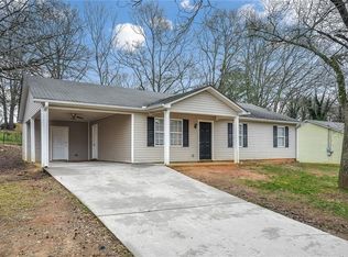 192 Graham St, Winder, GA 30680