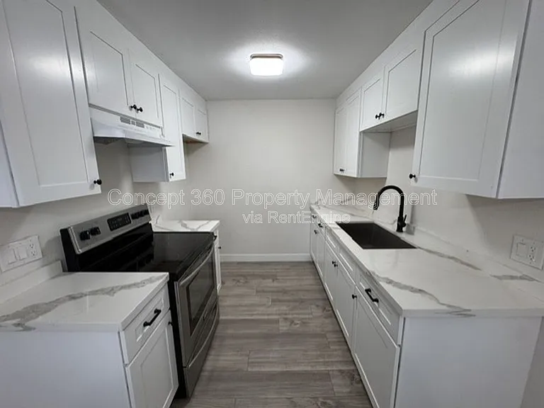 9840 Cedar St #9 — Photo 5
