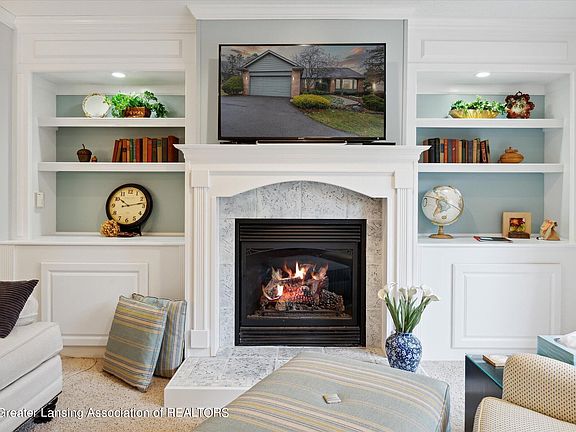 2nd image of 1318 Glenhurst Ln #17