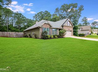 533 Deadwood Trl, Locust Grove, GA 30248