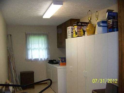 5th image of 3545 Westgate Dr