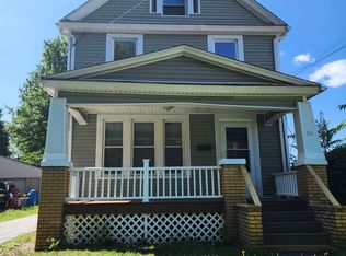 16 Palmetto Ave, Akron, OH 44301