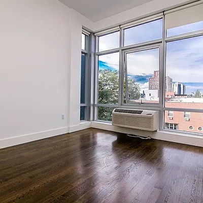 Rented by Nooklyn NYC LLC | media 9