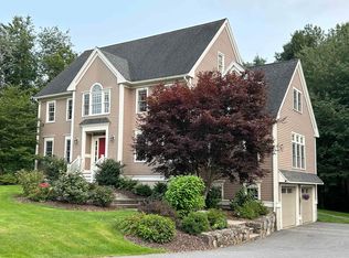 1 Hillside Ave, Exeter, NH 03833