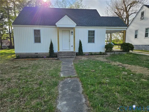 47 Ridge Rd, Blackstone, VA 23824