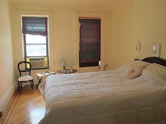 Rented by Dwell Residential Inc | media 6