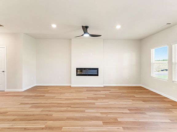 4th image of 1173 Homer Way