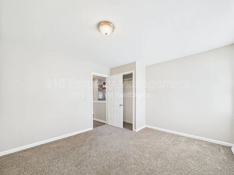 4321 N Lister Ave — Photo 24