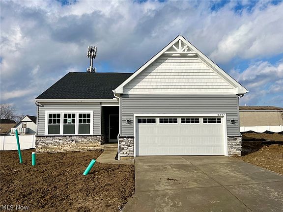 2nd image of 4347 Oak Ridge Trl