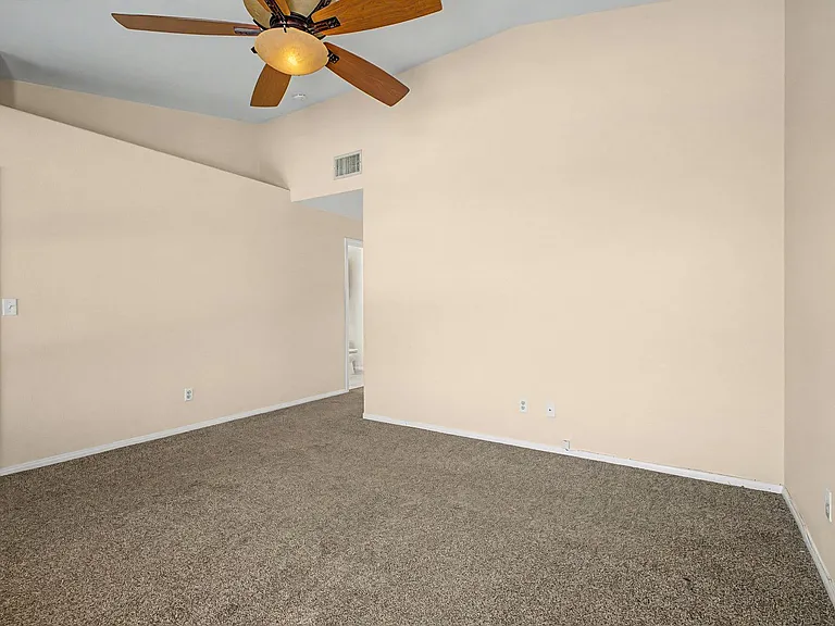 381 Manti Pl — Photo 11