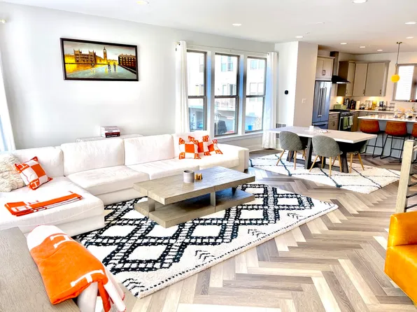 5127 Longstone Way, Rockville, MD 20852