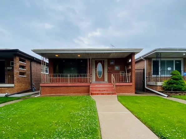 10513 S Ave E, Chicago, IL 60617