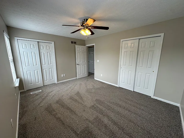 3929 Pinoak View Ct — Photo 26