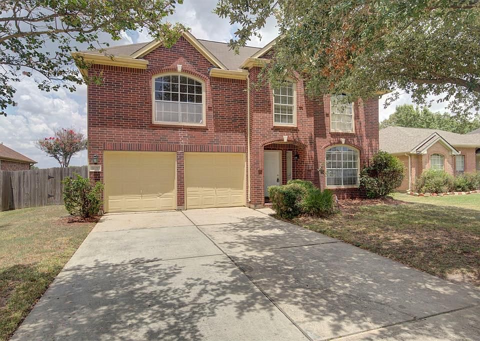 1st image of 6202 Villa Hills Dr