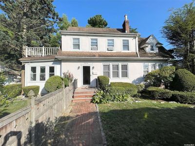 254-04 Pembroke Avenue, Great Neck, NY, 11020