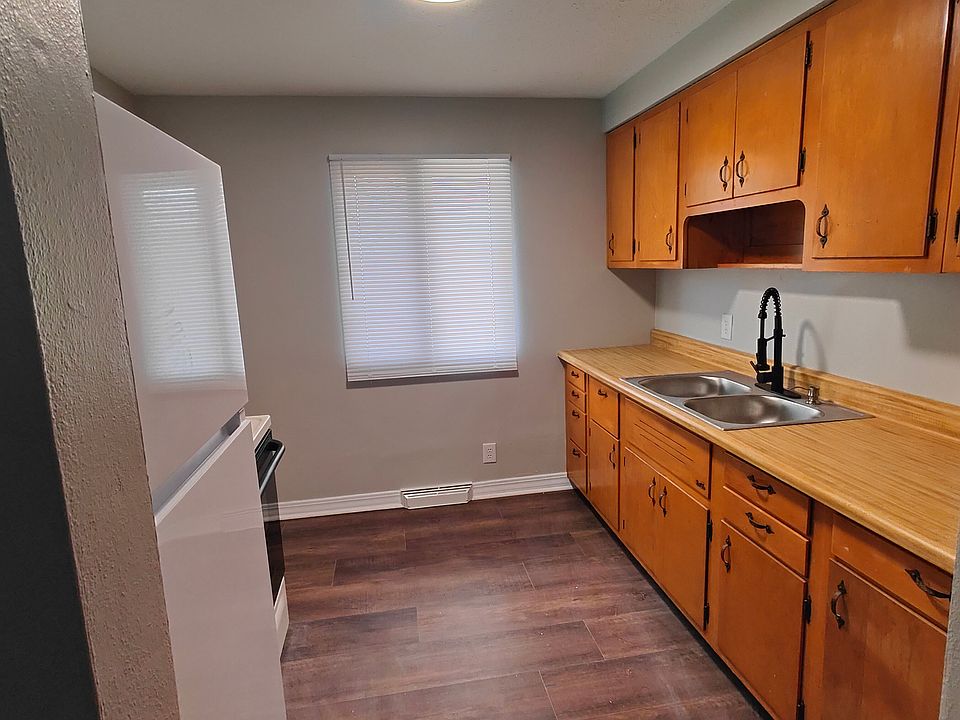 2nd image of 3400 N Janney Ave #3402