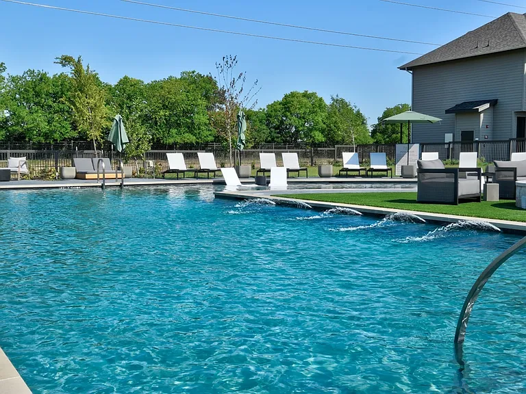 The Palo Townhomes