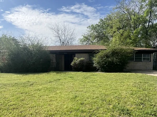 5632 Mac Arthur Dr, Fort Worth, TX 76112