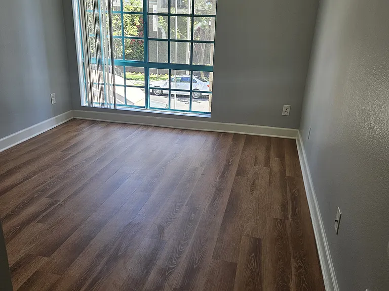 1375 Midvale Apartments — Photo 66