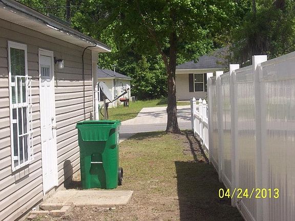 5th image of 1310 Baymeadows Dr APT A