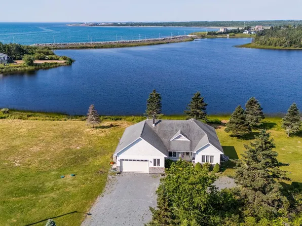 1480 Cow Bay Rd, Cow Bay, NS B3G 1L3