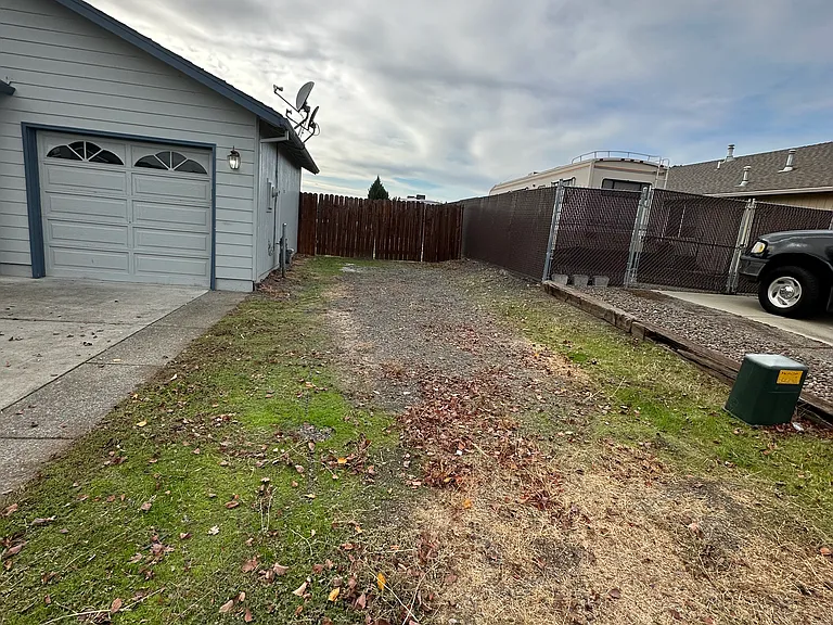 Private RV Parking entrance
