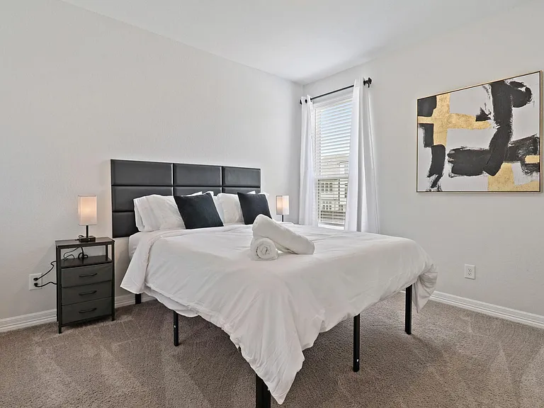 11002 Crescent Light Way — Photo 26