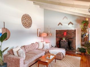 4 Edgewood Rd, Portsmouth, NH 03801