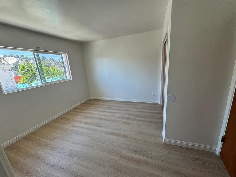 5081 Borland Rd #1/2 — Photo 6