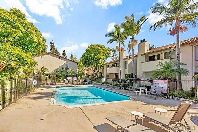 1 bed, 786 sqft, $2,250 — Photo 4