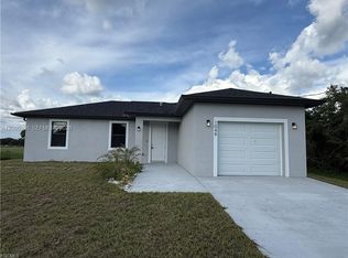 1048 Jay Ct, Labelle, FL 33935