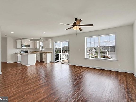 5th image of 170 Payne Dr