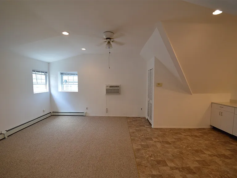 60-04 Marathon Pkwy #2F — Photo 1