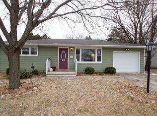 1203 E Wisconsin St, Delavan, WI 53115