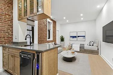 Rented by Oxford Property Group