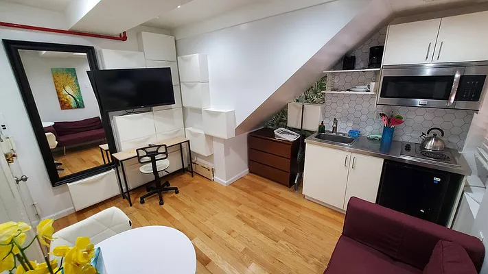 Rented by GPS Realty NYC | media 8