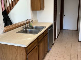 4216 Crofton Ct #4216, Fort Wayne, IN 46835