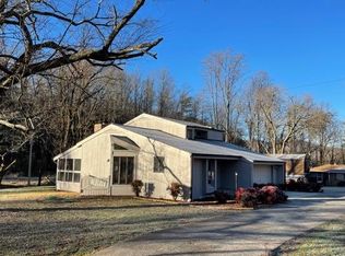 700 Bell Creek Rd, Hiawassee, GA 30546