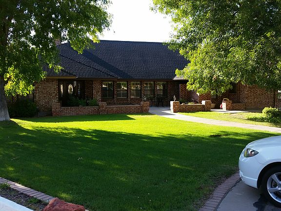 2nd image of 2456 E Fairview Cir