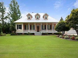 108 Bayou Perez Dr, Madisonville, LA 70447