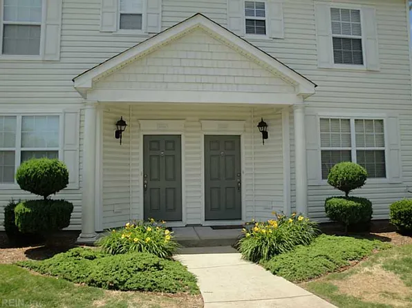 4536 Duffy Dr, Virginia Beach, VA 23462