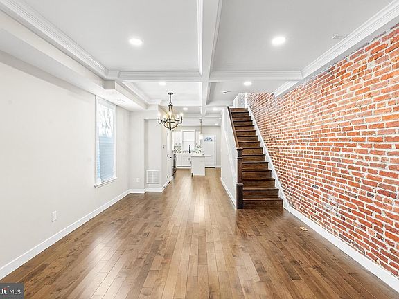 4th image of 3019 McElderry St
