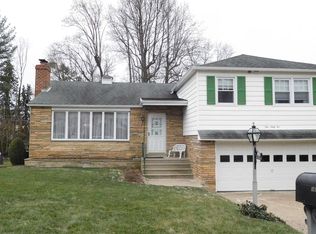 162 Woodland Rd, Huntingdon Valley, PA 19006