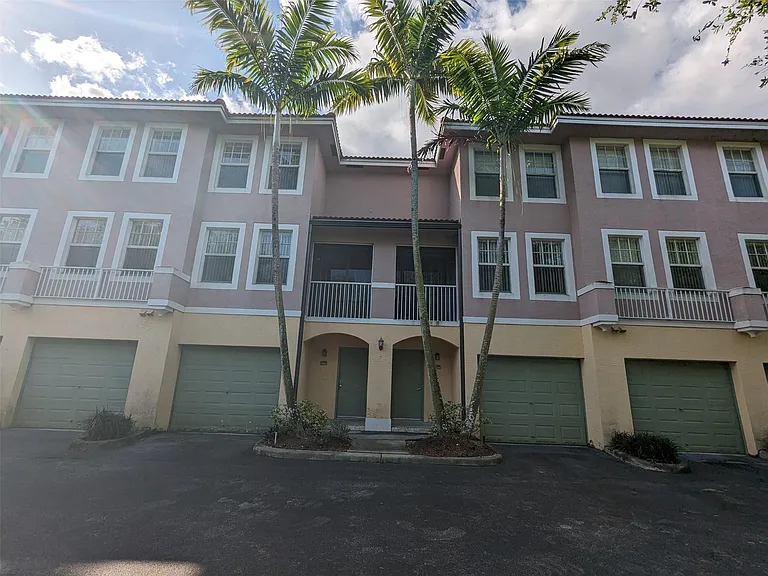 6966 W Sample Rd #6966 — Photo 40