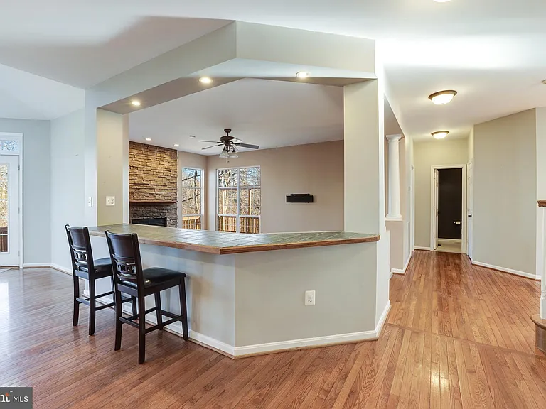 43258 Meadowood Ct — Photo 16